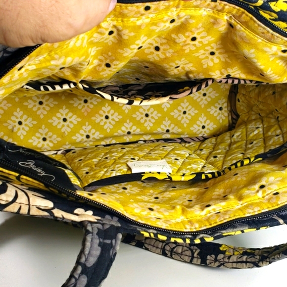 Vera Bradley Tote Bag Purse - Black Gray White Green Floral Baroque - Picture 15 of 16